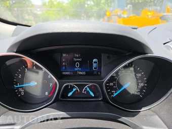2019 Ford Escape SEL - miniatura 6