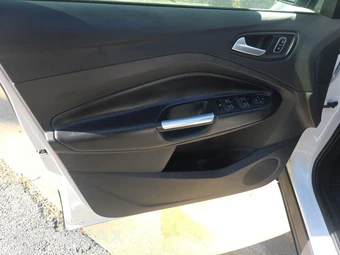 2019 Ford Escape SEL – miniatura 15