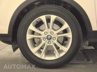 2019 Ford Escape SEL – miniatura 9