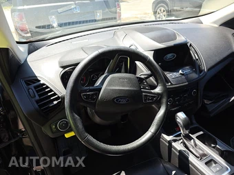 2019 Ford Escape SEL – miniatura 11