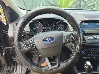 2019 Ford Escape SEL – miniatura 10
