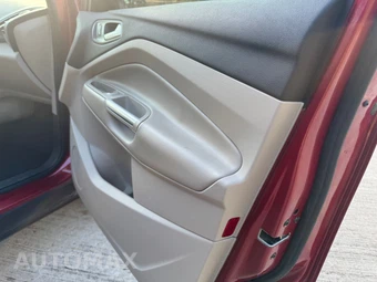 2019 Ford Escape SEL - miniatura 25