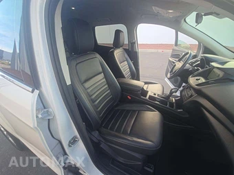 2019 Ford Escape SEL - miniatura 15