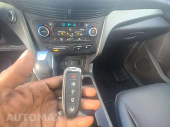 2019 Ford Escape SEL - miniatura 5