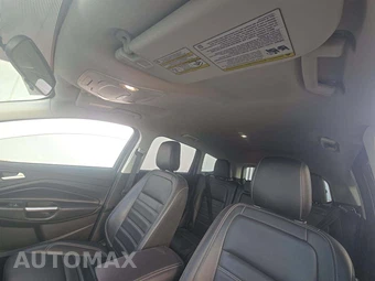 2019 Ford Escape SEL - miniatura 8