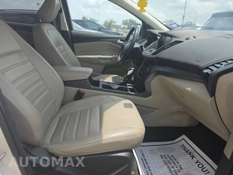 2019 Ford Escape SEL - miniatura 8