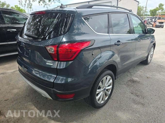 2019 Ford Escape SEL - miniatura 3