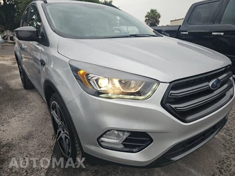 2019 Ford Escape SEL - miniatura 3