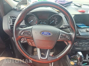 2019 Ford Escape SEL - miniatura 10