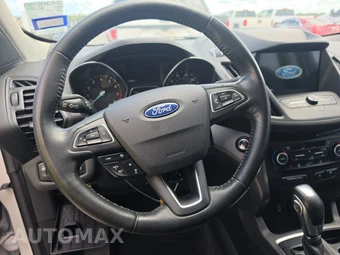 2019 Ford Escape SEL - miniatura 10