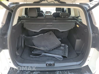2019 Ford Escape SEL – miniatura 16