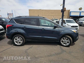 2019 Ford Escape SEL - miniatura 4