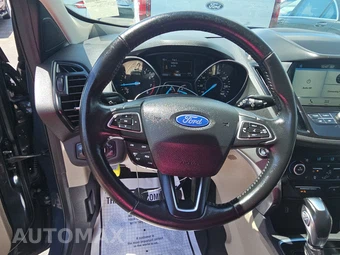 2019 Ford Escape SEL - miniatura 10