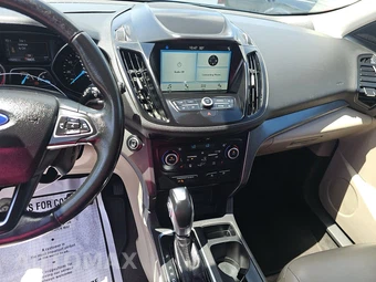 2019 Ford Escape SEL - miniatura 11
