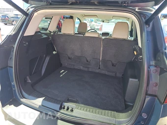 2019 Ford Escape SEL - miniatura 16