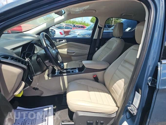 2019 Ford Escape SEL - miniatura 7