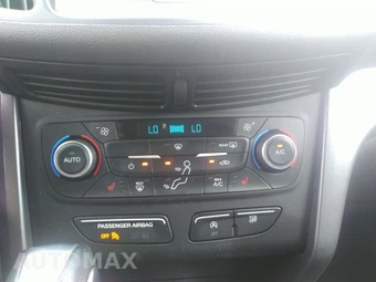 2019 Ford Escape SEL - miniatura 17
