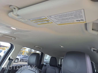 2019 Ford Escape SEL - miniatura 19