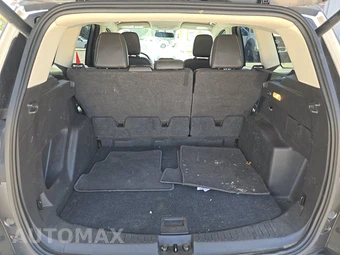 2019 Ford Escape SEL – miniatura 16
