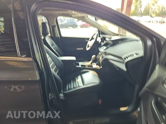 2019 Ford Escape SEL - miniatura 8