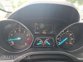 2019 Ford Escape Titanium – miniatura 9
