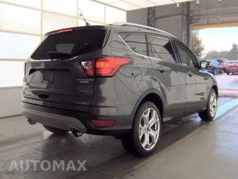 2019 Ford Escape Titanium - miniatura 4