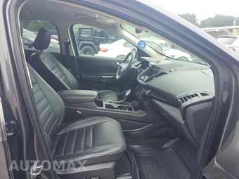 2019 Ford Escape Titanium - miniatura 8
