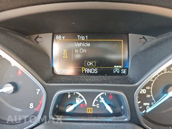 2019 Ford Escape Titanium - miniatura 12