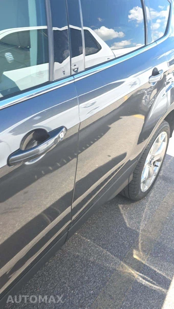2019 Ford Escape Titanium - miniatura 19