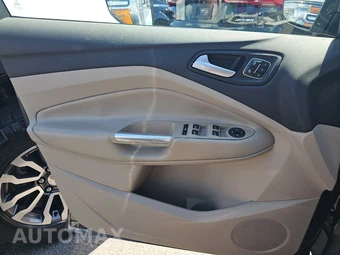 2019 Ford Escape Titanium - miniatura 9