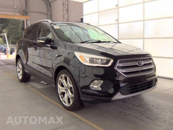 2019 Ford Escape Titanium – miniatura 3