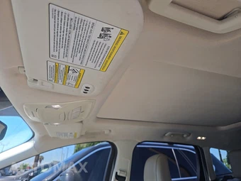 2019 Ford Escape Titanium – miniatura 25
