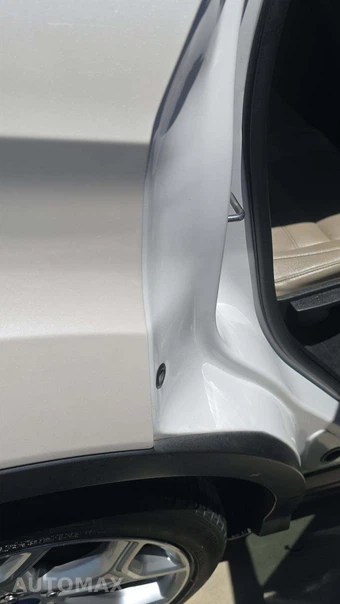 2019 Ford Escape Titanium – miniatura 26