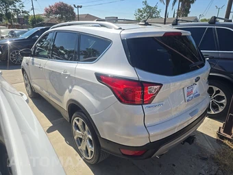 2019 Ford Escape Titanium – miniatura 6