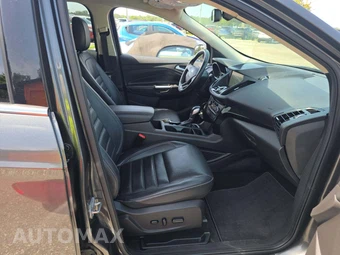 2019 Ford Escape Titanium – miniatura 18