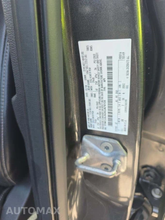 2019 Ford Escape Titanium – miniatura 5