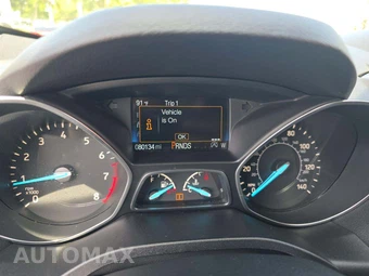 2019 Ford Escape Titanium – miniatura 9