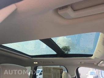 2019 Ford Escape Titanium – miniatura 17