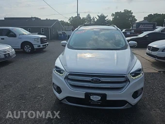 2019 Ford Escape Titanium – miniatura 2