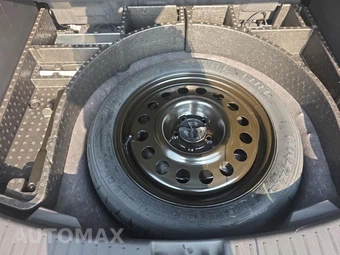 2019 Ford Escape Titanium – miniatura 7