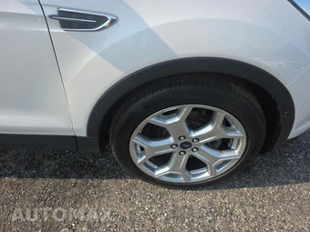 2019 Ford Escape Titanium – miniatura 9