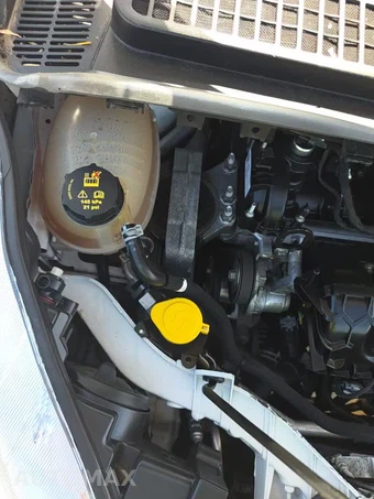 2019 Ford Escape Titanium – miniatura 27