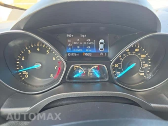 2019 Ford Escape Titanium – miniatura 9