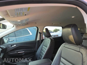 2019 Ford Escape Titanium - miniatura 17