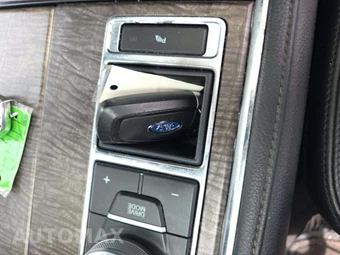 2019 Ford Expedition Limited – miniatura 8