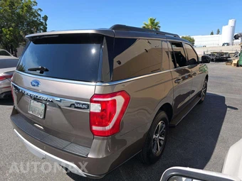 2019 Ford Expedition MAX XLT – miniatura 3