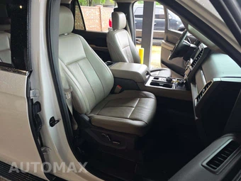 2019 Ford Expedition MAX XLT – miniatura 19