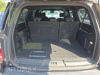 2019 Ford Expedition MAX XLT – miniatura 17