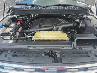 2019 Ford Expedition MAX XLT – miniatura 16