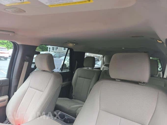 2019 Ford Expedition MAX XLT – miniatura 11
